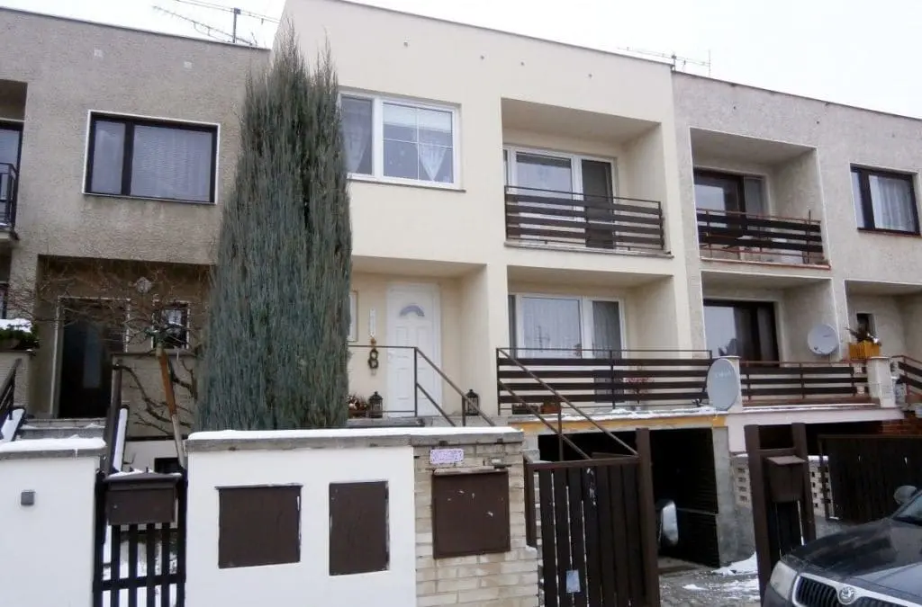 Prodej, řadový rodinný dům 7 + 1, 190 m2, Neratovice